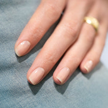 Load image into Gallery viewer, Vernis à ongles - Manucurist / Nude